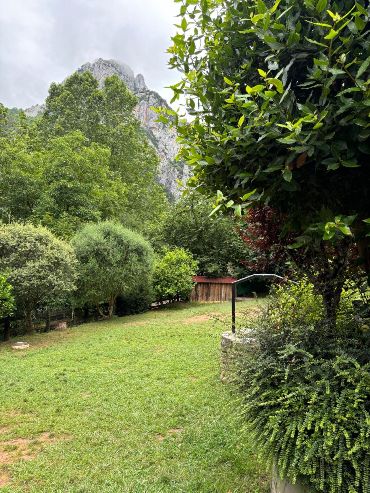 Albergue La Hermida Buitenkant foto